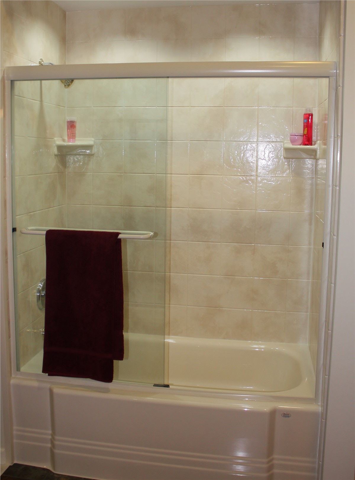 Fort Myers Tub Shower Combo (3)