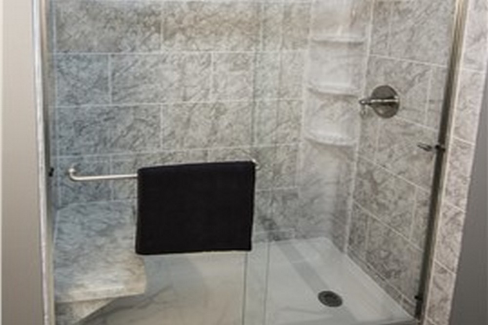 Everglades City Shower Enclosures