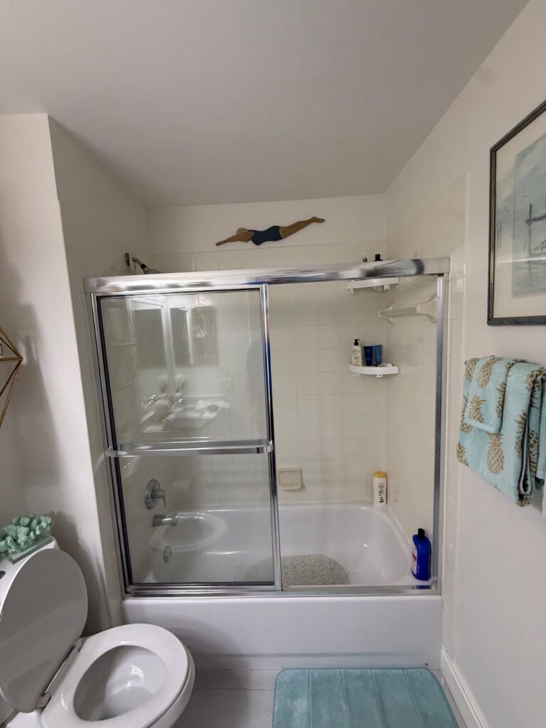 Tub-to-Shower Conversion in Charleston Park, FL (5)