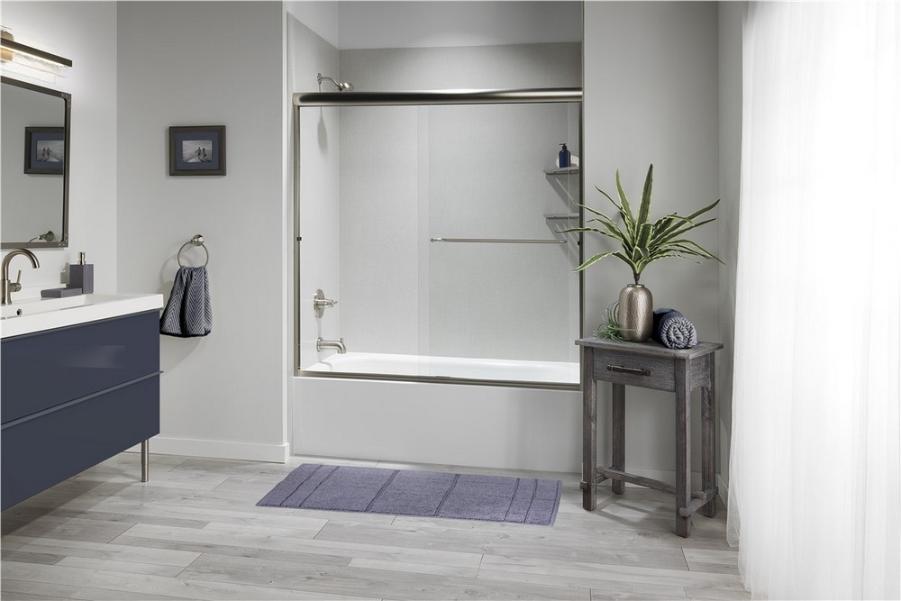 When a Shower-to-Tub Conversion Makes Sense for Your Bathroom