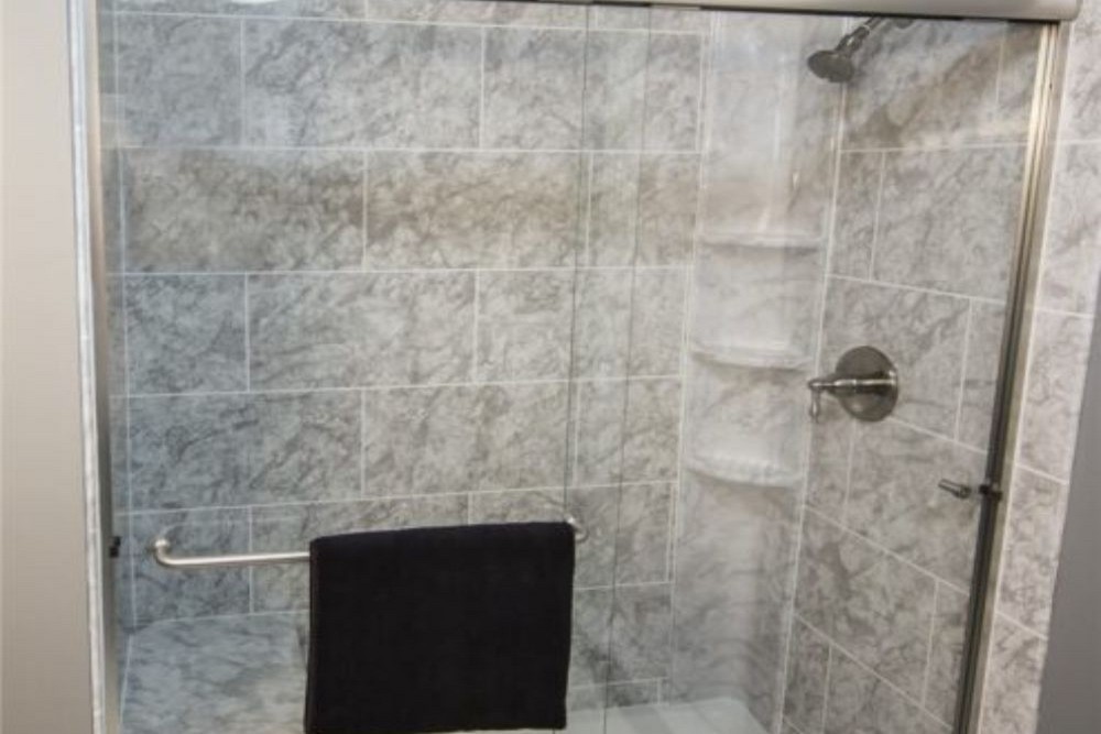 When a Shower Replacement Can Improve Your Daily Routine