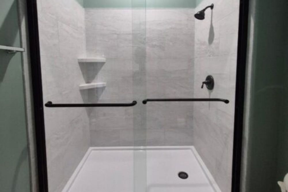 Why Shower Enclosures Can Give Your Bathroom a More Finished Look