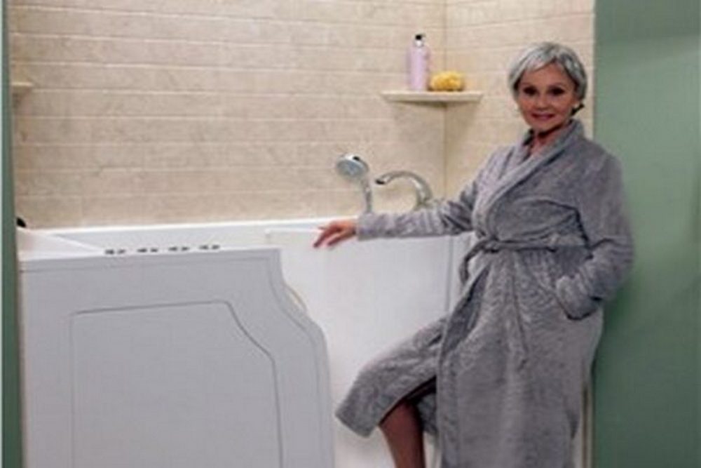 When a Walk-In Shower Can Be a Better Fit for Aging Homeowners